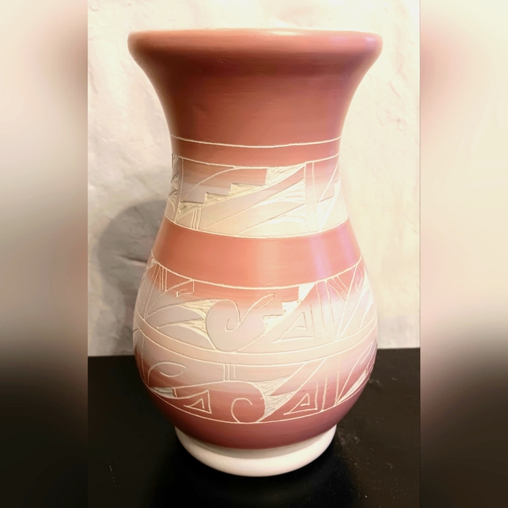 Vintage signed etched ceramic Southwestern Native vase vessel. 7.5" tall